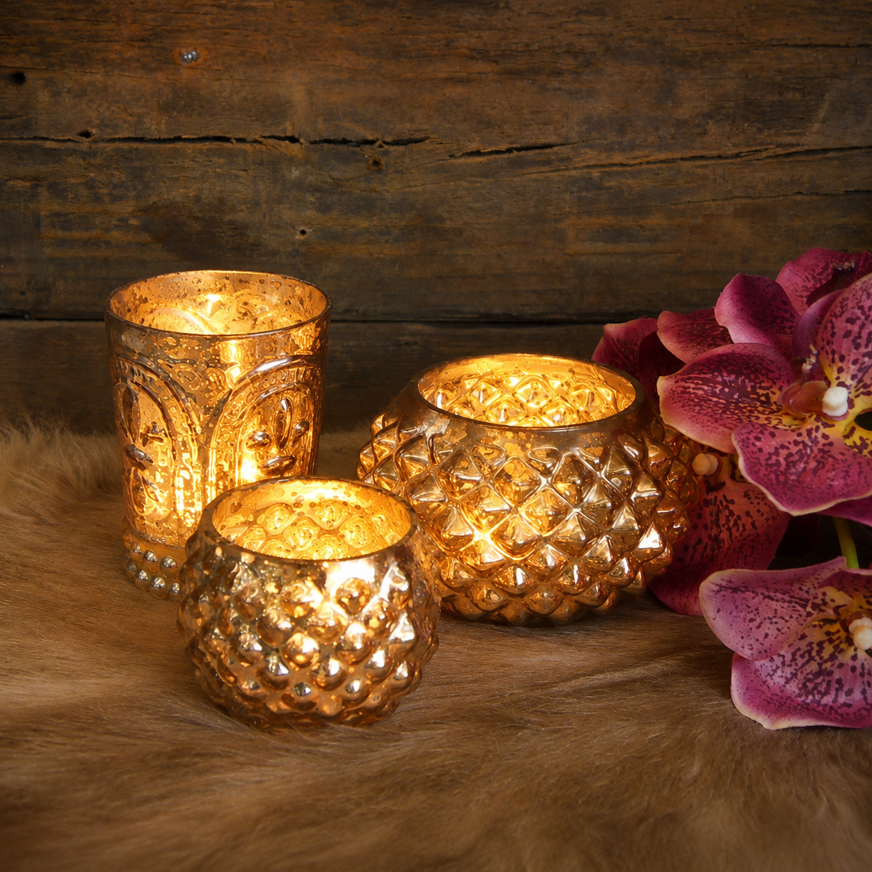 SENSE Bol Hobnail Waxinelichthouder Amber Goud